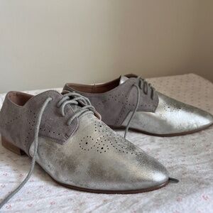 Vanessa Wu Silver & Taupe Suede Oxford Flats